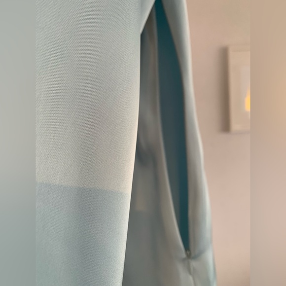 Rachel Zoe Women’s Large Blouse Blue Twisted Gathering Bell Sleeve Zipper Prelov - Picture 7 of 9